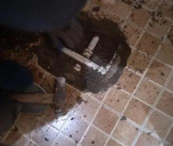 察布查尔锡伯卫生间漏水维修公司为您分享下卫生间渗水如何处理及注意事项